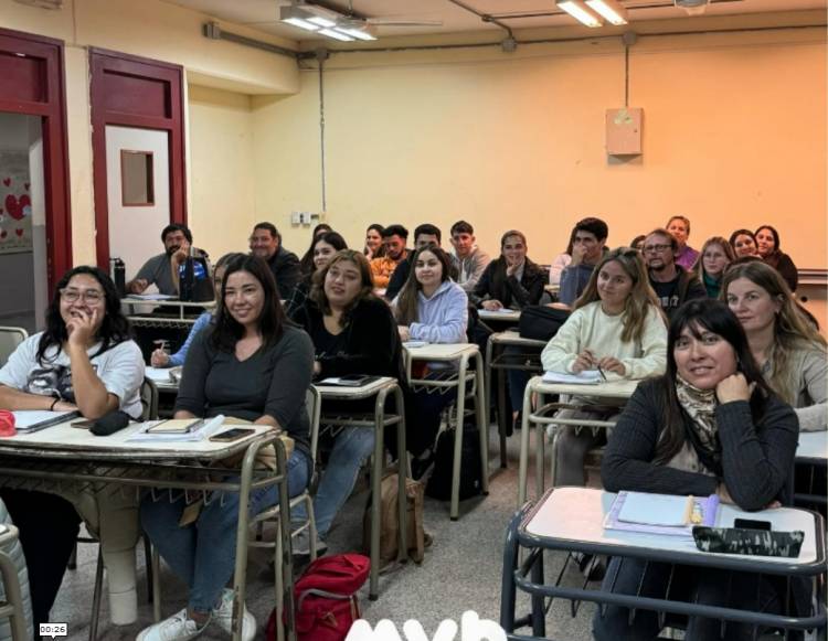 COMENZARON LAS CLASES PRESENCIALES DE ENFERMERIA