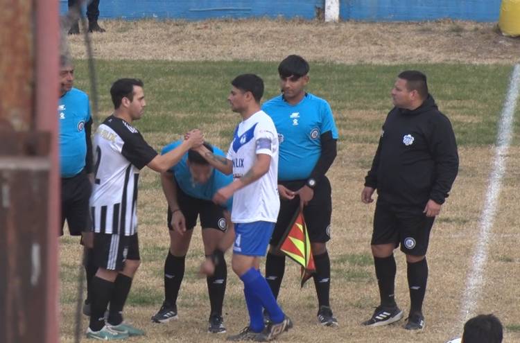 JUVENTUD Y EL VILLA QUEDARON A MANO EN NUEVO SUPERCLÁSICO