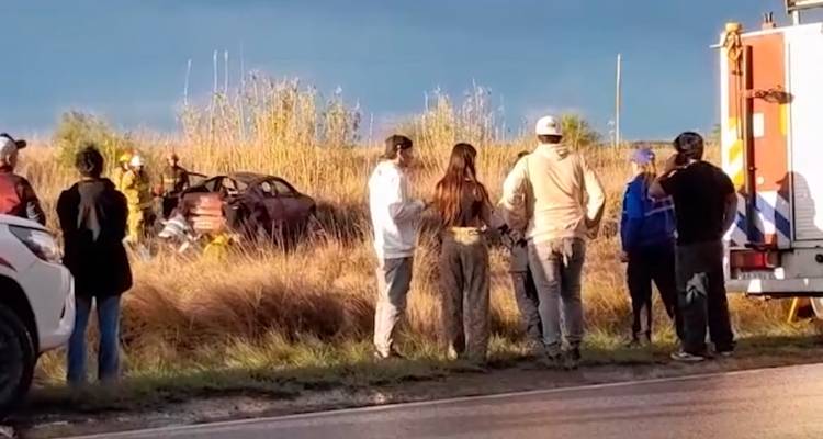 VUELCO CON LESIONADOS EN LA CURVA DE NAZCA