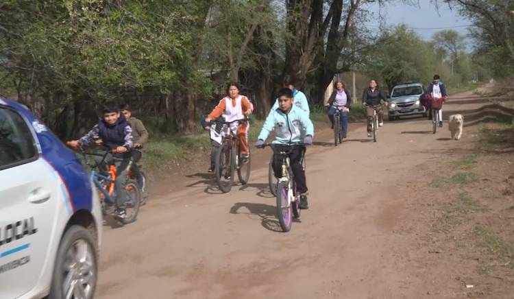PROYECTO DE EDUCACIÓN VIAL CON BICICLETEADA POR EL PUEBLO