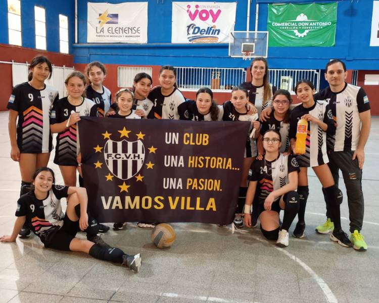 LA CATEGORIA SUB 12 DE VOLEY DEL VILLA SUBCAMPEONAS REGIONALES