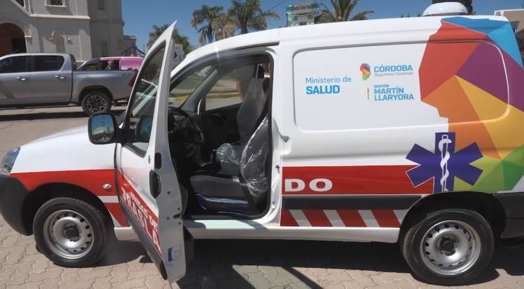 LLEGO UNA NUEVA UNIDAD DE TRASLADO PARA EL HOSPITAL LOCAL