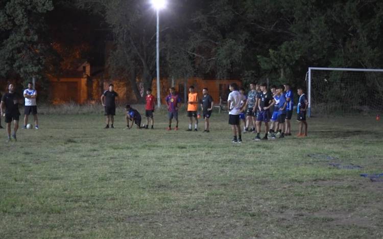 JUVENTUD SE PREPARA Y SE REFUERZA PENSANDO EN EL PRÓXIMO TORNEO APERTURA