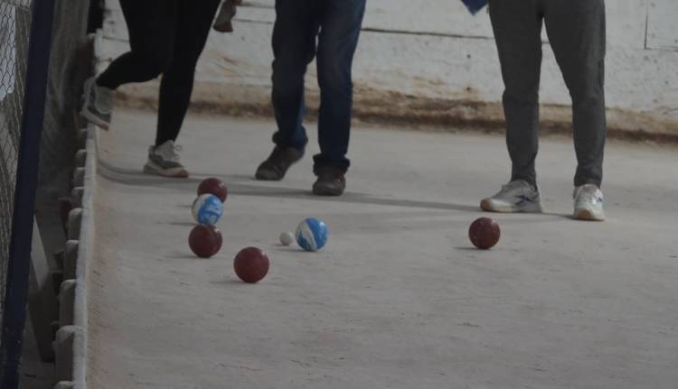 EL BOCHING CON EL SUEÑO DE TENER SUS CANCHAS DE SINTENTICO