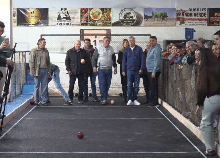 QUEDARON INAUGURADAS LAS NUEVAS CANCHAS SINTETICAS EN EL BOCHING